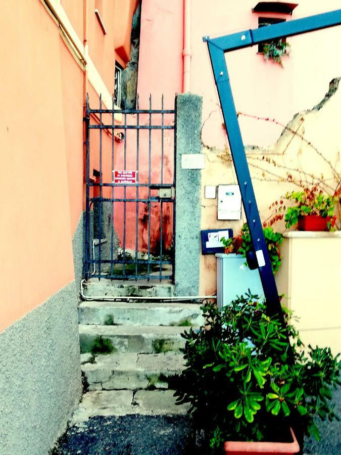 Ancient Porticciolo - Nervi *